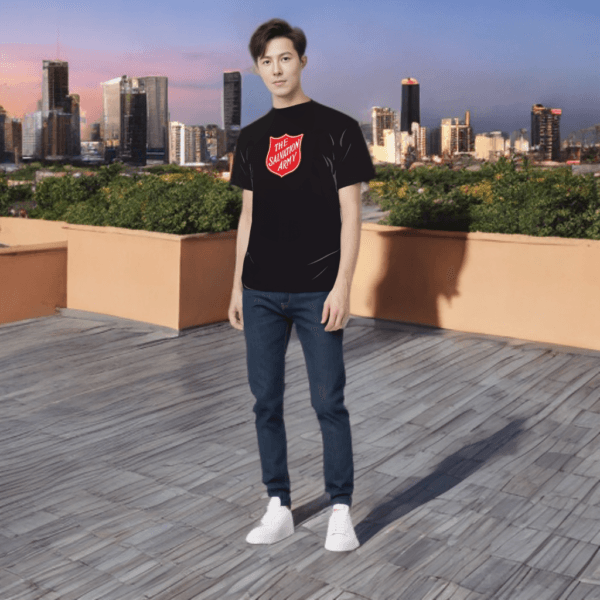 T-Shirt Red Shield - Gambar 10
