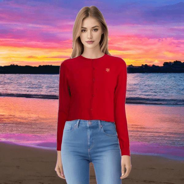 Sweater Red Shield Wanita - Gambar 4