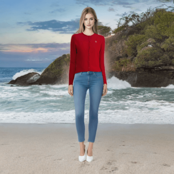 Sweater Red Shield Wanita - Gambar 6