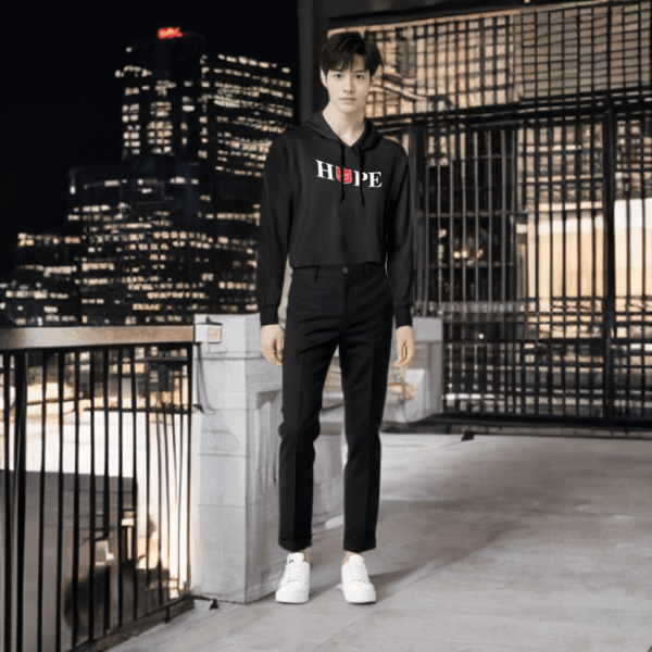Hoodie Red Shield Hope (Logo Tengah) - Gambar 8
