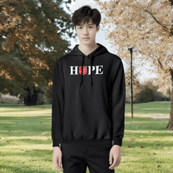 Hoodie Red Shield Hope (Logo Tengah) - Gambar 9