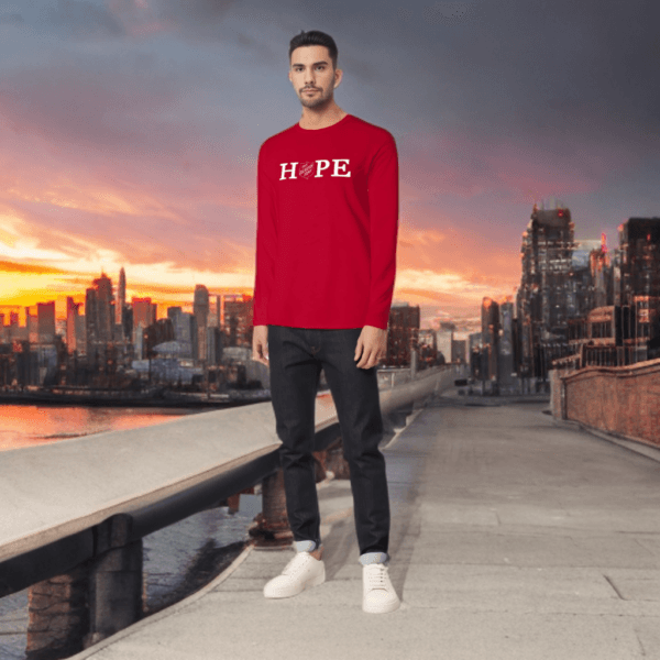 T-Shirt Red Shield Hope Lengan Panjang - Gambar 9